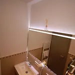 Hostel Slamba *