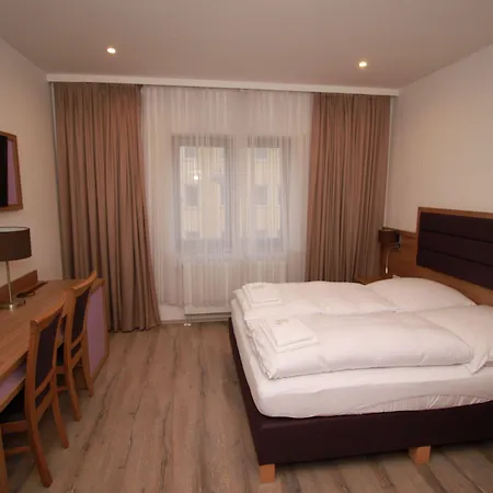 Slamba Hostel Augsburg