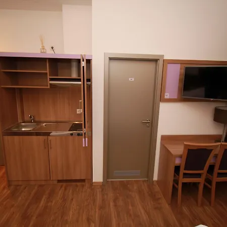 Slamba اوغسبورغ