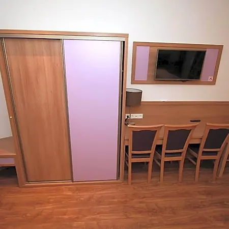 Hostel Slamba Aψβούργη