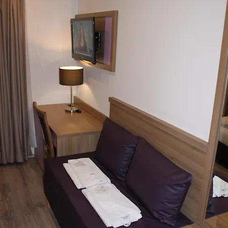 Slamba اوغسبورغ