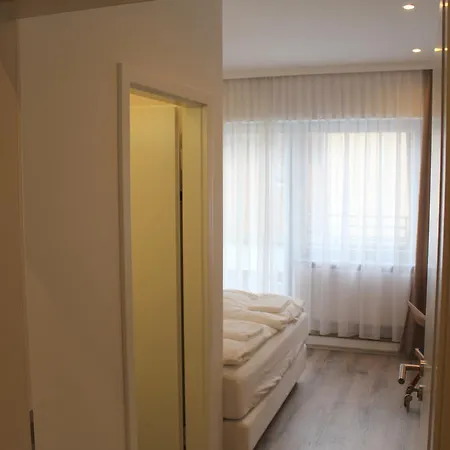 Slamba Aψβούργη